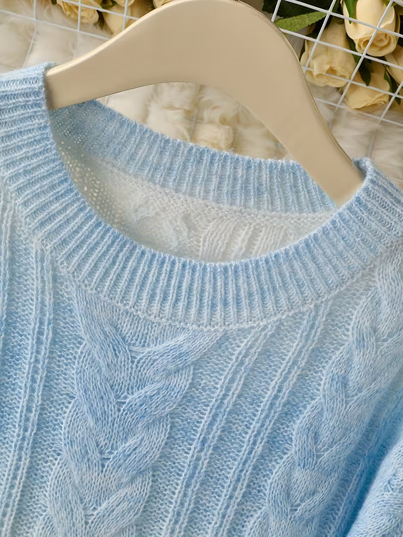 Women'S Cozy Cable Sweater - Soft Blue & White Two-Tone Long Sleeve